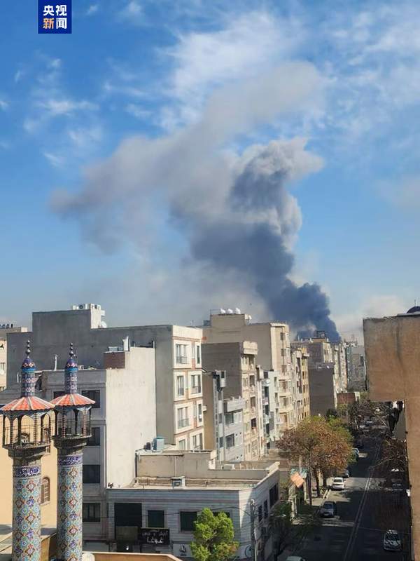  炮火中的坚守；爆炸近在咫尺，总台记者德黑兰亲历。 新闻 炮火中的坚守；爆炸近在咫尺，总台记者德黑兰亲历。 新闻 炮火中的坚守；爆炸近在咫尺，总台记者德黑兰亲历。 新闻 炮火中的坚守；爆炸近在咫尺，总台记者德黑兰亲历。 新闻 炮火中的坚守；爆炸近在咫尺，总台记者德黑兰亲历。 新闻 炮火中的坚守；爆炸近在咫尺，总台记者德黑兰亲历。 新闻