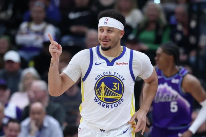  塞斯-库里复出首秀虽败犹荣，康复磨难铸就更坚韧斗志。 体育新闻 塞斯-库里复出首秀虽败犹荣，康复磨难铸就更坚韧斗志。 体育新闻 塞斯-库里复出首秀虽败犹荣，康复磨难铸就更坚韧斗志。 体育新闻