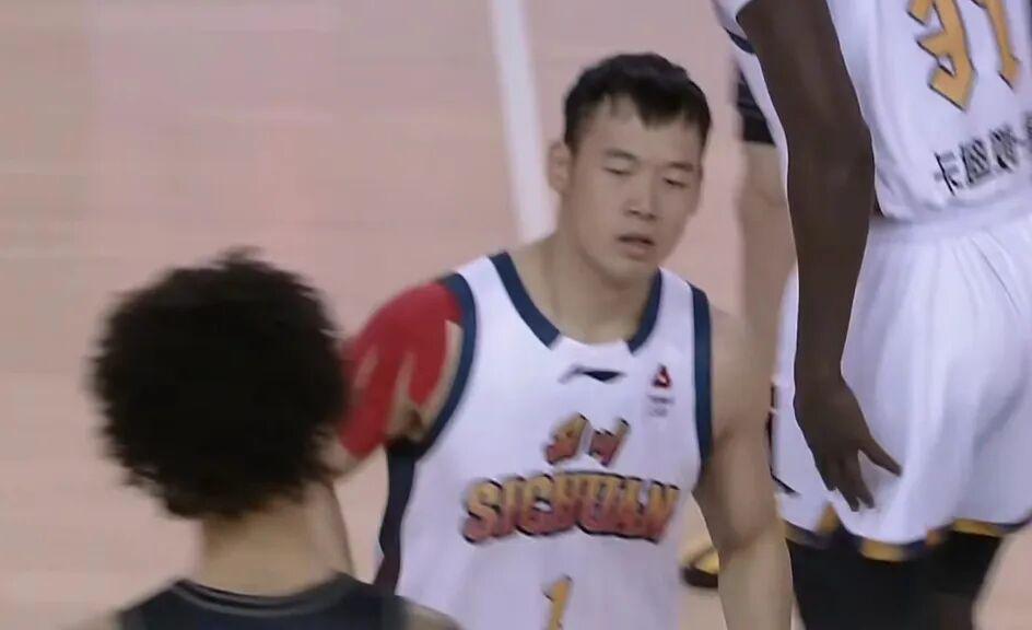  全能锋线战术拆解：吉林男篮高效进攻体系与制胜逻辑 体育新闻 全能锋线战术拆解：吉林男篮高效进攻体系与制胜逻辑 体育新闻 全能锋线战术拆解：吉林男篮高效进攻体系与制胜逻辑 体育新闻 全能锋线战术拆解：吉林男篮高效进攻体系与制胜逻辑 体育新闻 全能锋线战术拆解：吉林男篮高效进攻体系与制胜逻辑 体育新闻