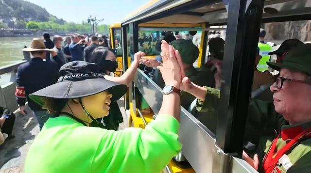  从禁止到破例：龙门石窟车辆通行决策的深层逻辑 新闻