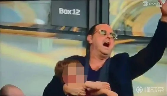  【深度复盘】球迷文化中的边界博弈：从鲍恩岳父事件透视足球流氓歌词的舆论张力 体育新闻