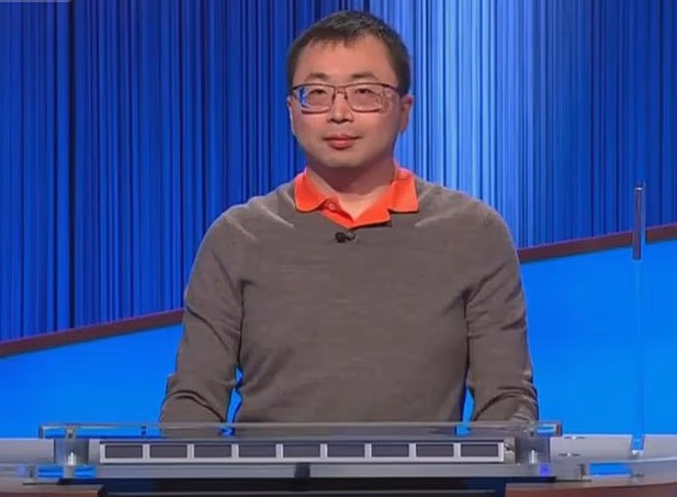 知识竞答的算法革命：华人学霸如何用稳定输出重构Jeopardy!竞技哲学